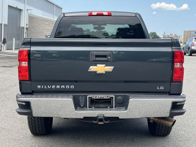 Used 2019 Gray Chevrolet LT image 12