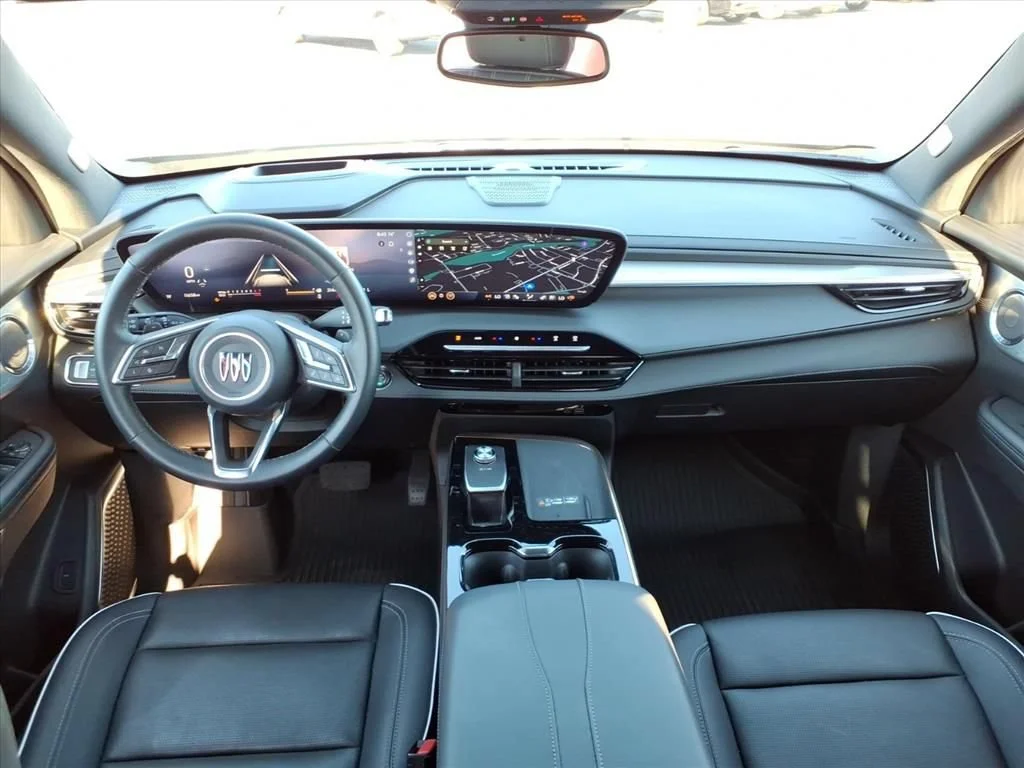 Used 2025 Moonstone Gray Metallic Buick Avenir image 27