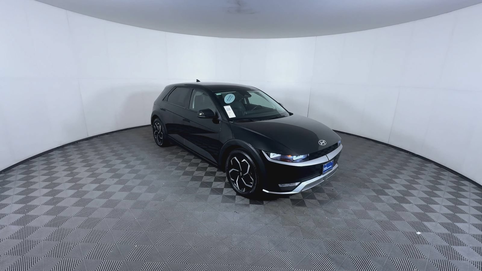 Certified Used 2023 Abyss Black Hyundai SEL image 2