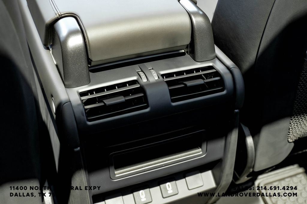 New 2026 Fuji White Land Rover S image 40