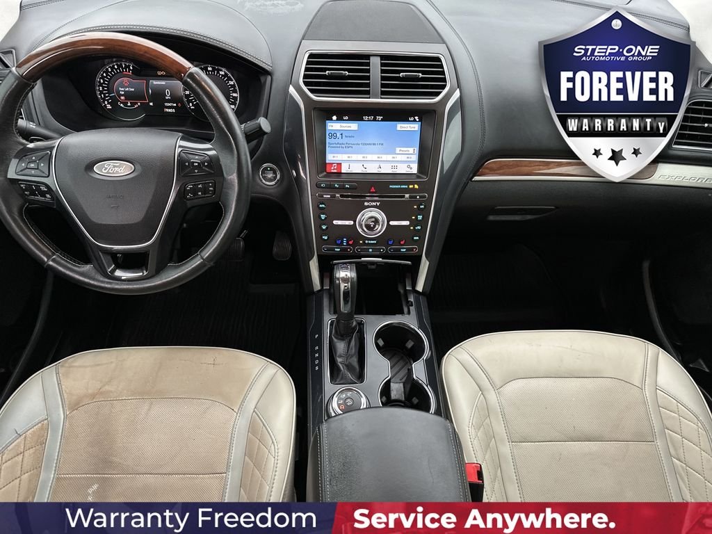 Used 2018 Blue Ford Platinum image 18
