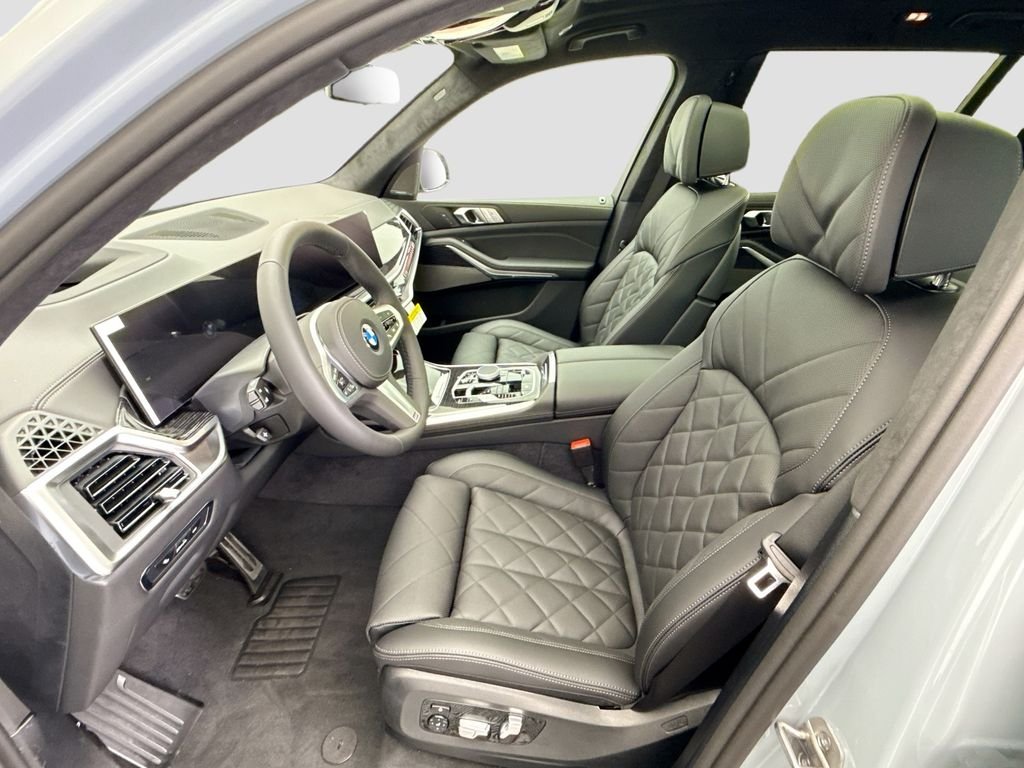 Used 2026 Gray Metallic BMW xDrive40i image 18