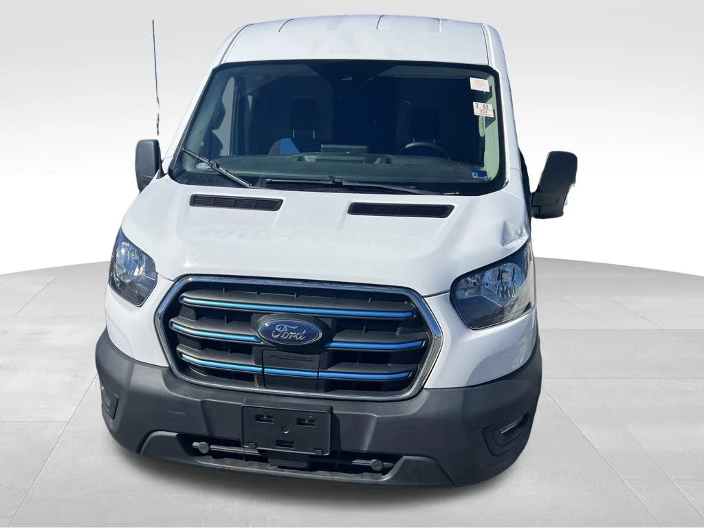 Used 2022 White Ford Base image 8