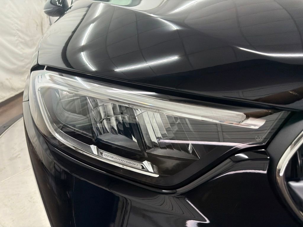 New 2026 Black Mercedes-Benz GLC 300 image 44