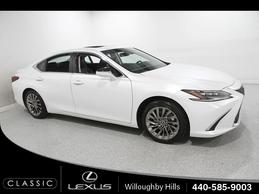 2024 Lexus ES Hybrid