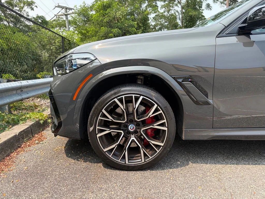 Used 2023 Gray BMW Base image 9