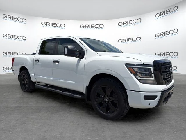2024 Nissan Titan SV