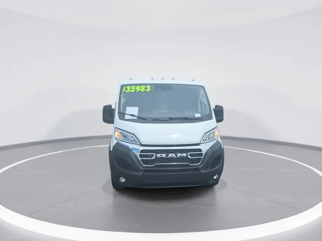 Used 2025 White Ram Base image 3
