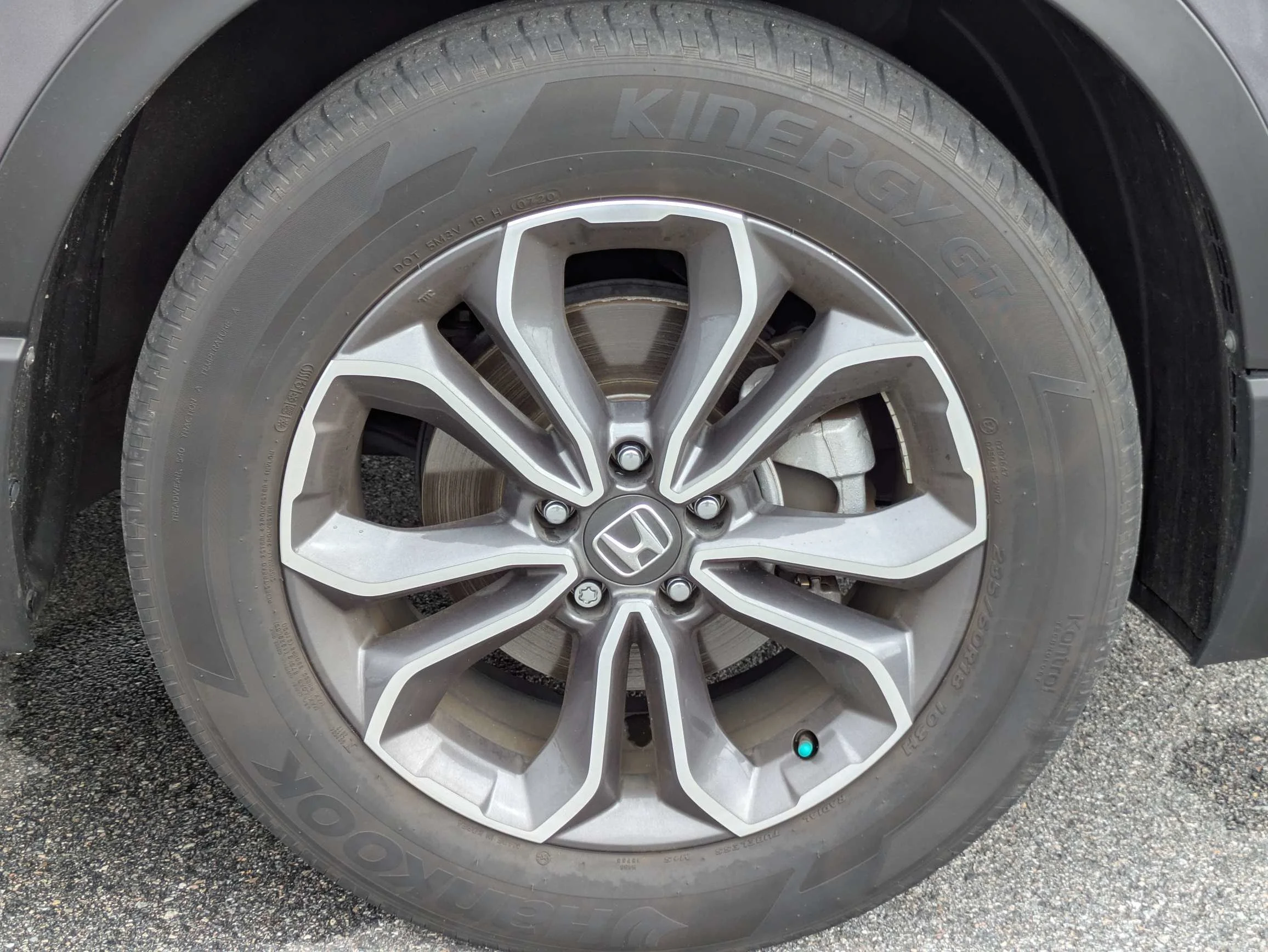 Used 2020 Sonic Gray Pearl Honda EX-L w/Honda Sense Safety System, Leather, & Moonroof image 11