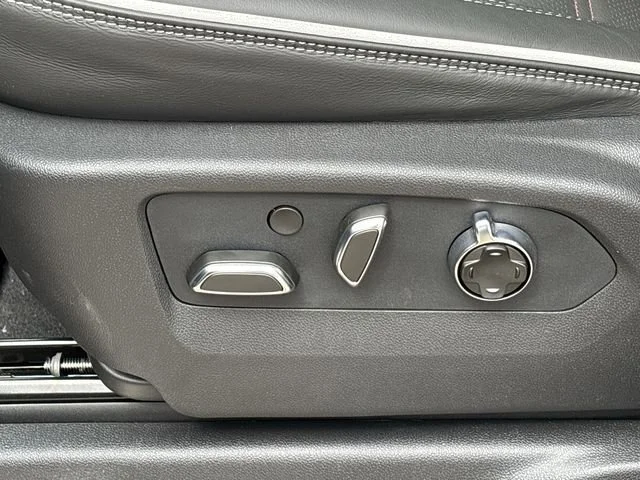 2026 GMC Sierra 1500 AT4X - Photo 26