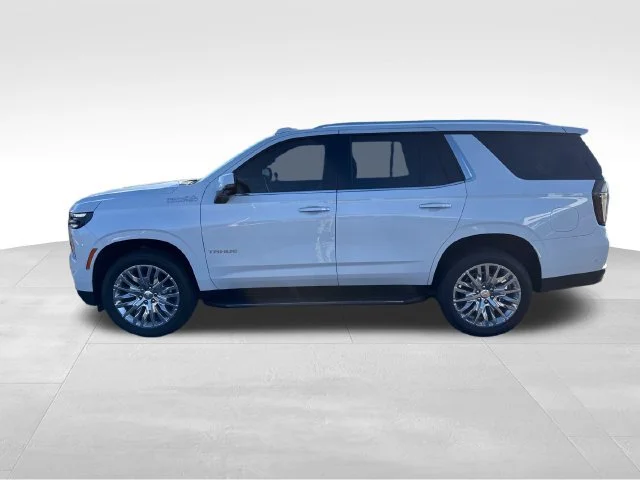 Used 2026 Polar White Tricoat Chevrolet High Country image 2