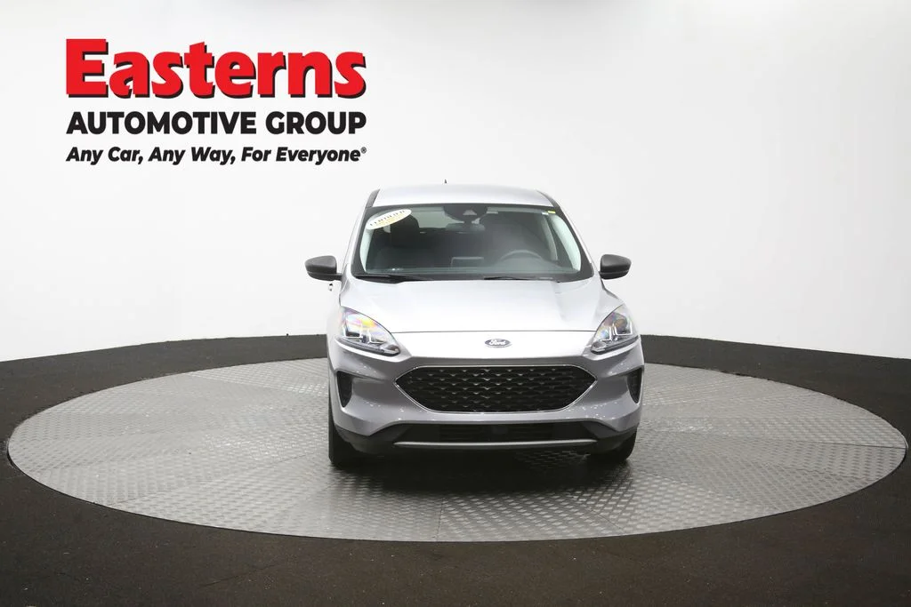 Used 2022 Silver Ford SE image 53