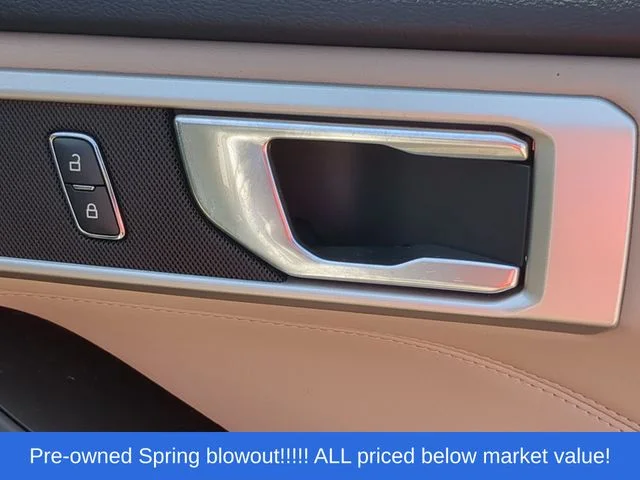 Used 2020 White Ford XLT image 47