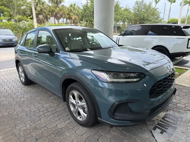 2024 Honda HR-V LX 2WD's photo