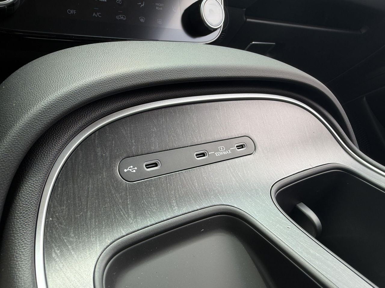 New 2026 Creamy White Pearl Hyundai SEL AWD image 40