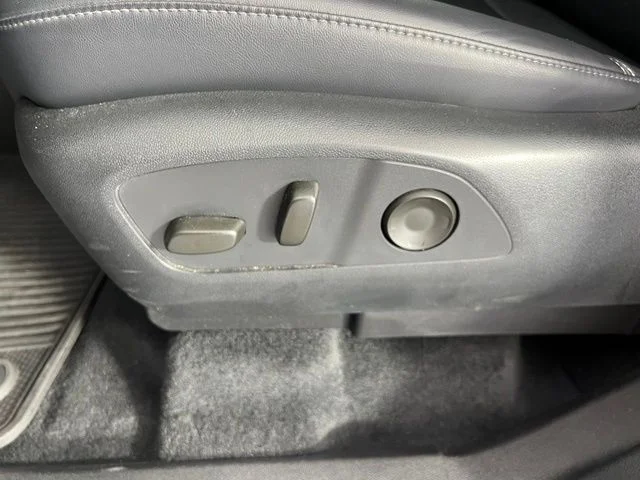 Certified Used 2024 White Frost GMC Elevation image 20