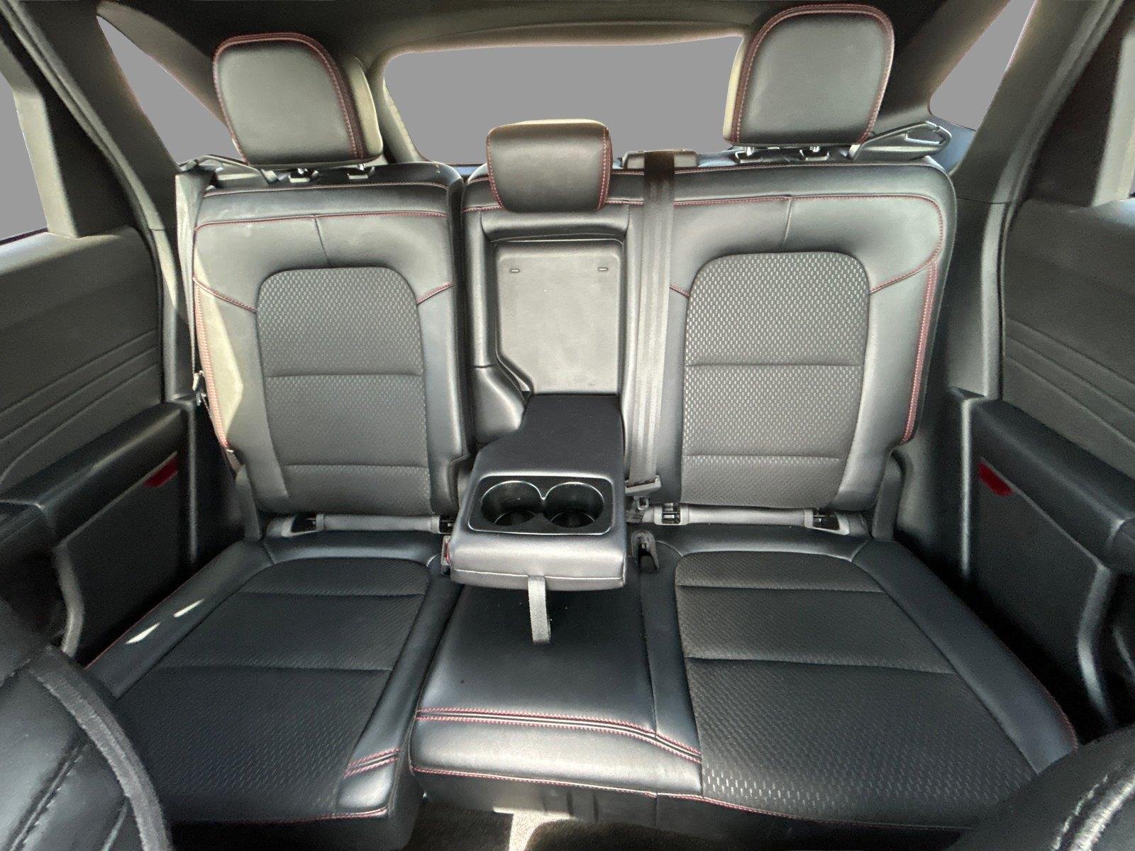 Used 2025 Vapor Blue Ford ST-Line image 28