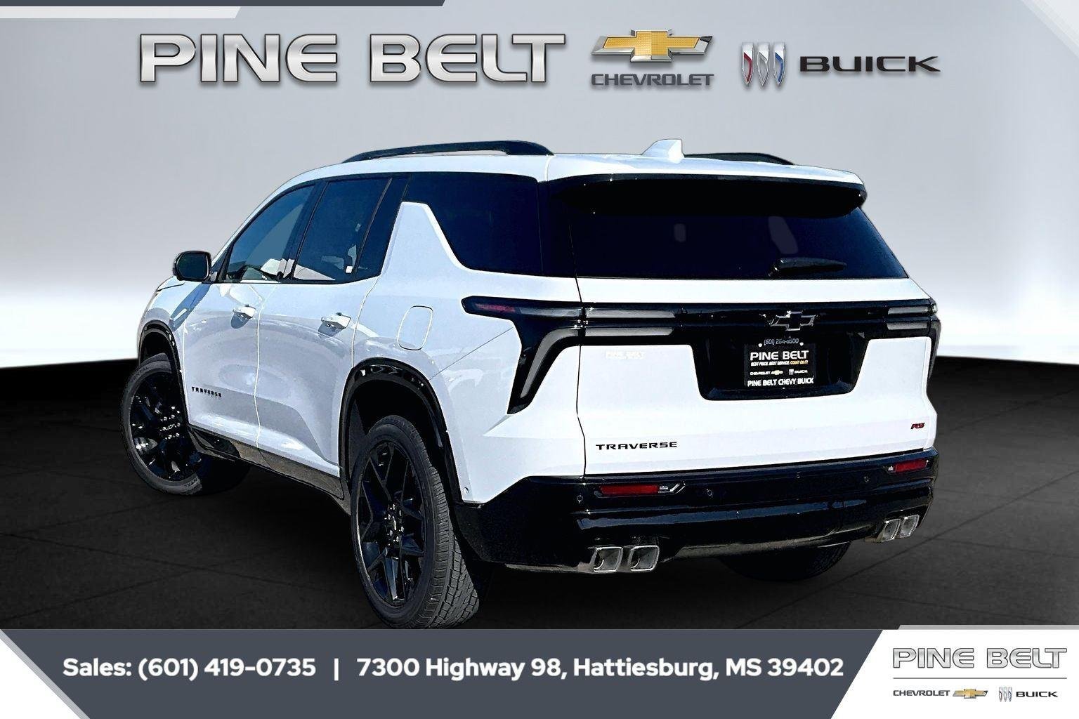 New 2026 Polar White Tricoat Chevrolet RS image 2