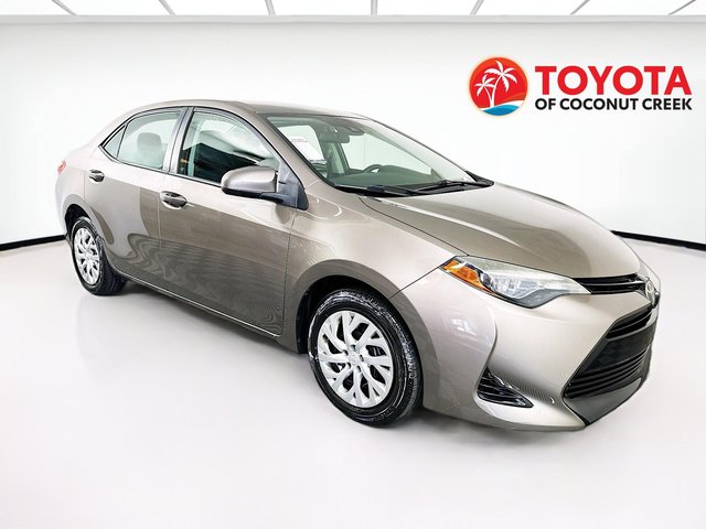 2018 Toyota Corolla media 1