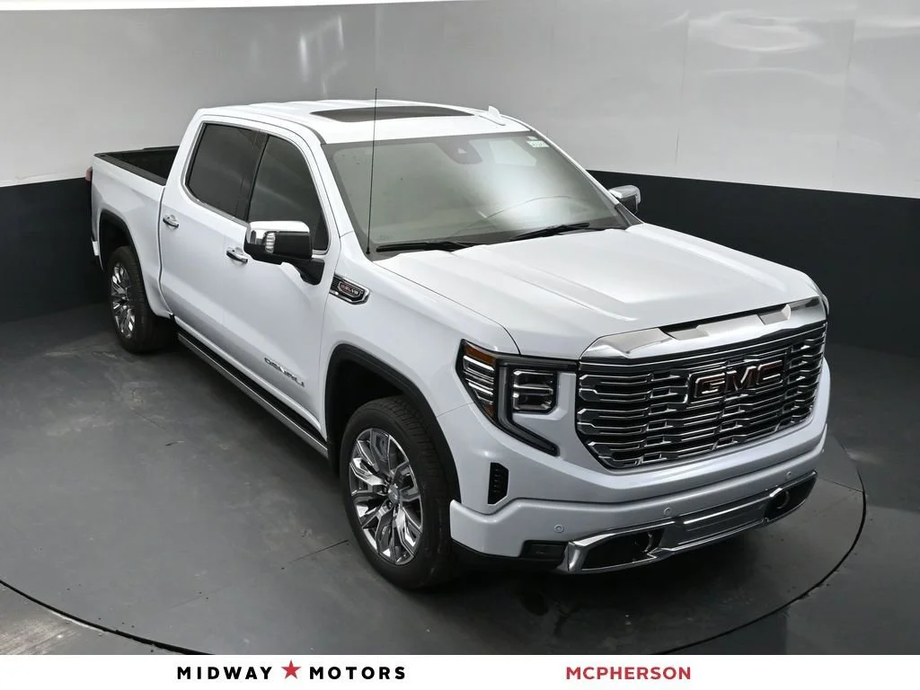 2026 GMC Sierra 4WD Crew Cab Short Box Denali's photo