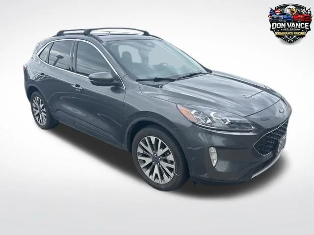2020 Ford Escape Titanium