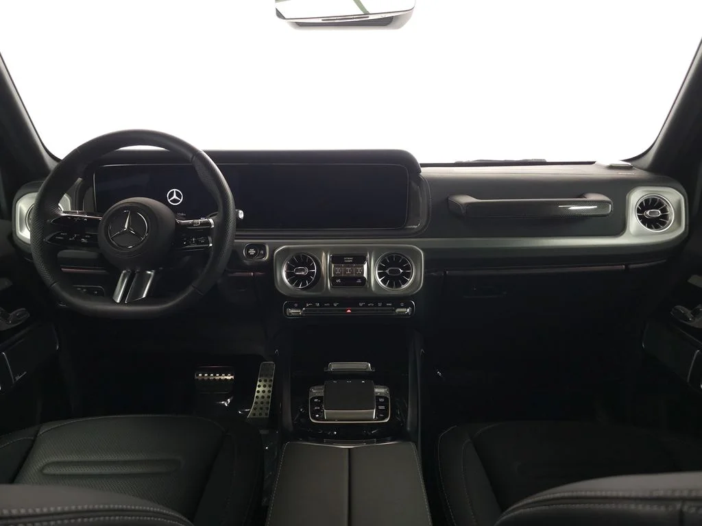 Certified Used 2025 Moonlight White Metallic Mercedes-Benz G 550 image 27