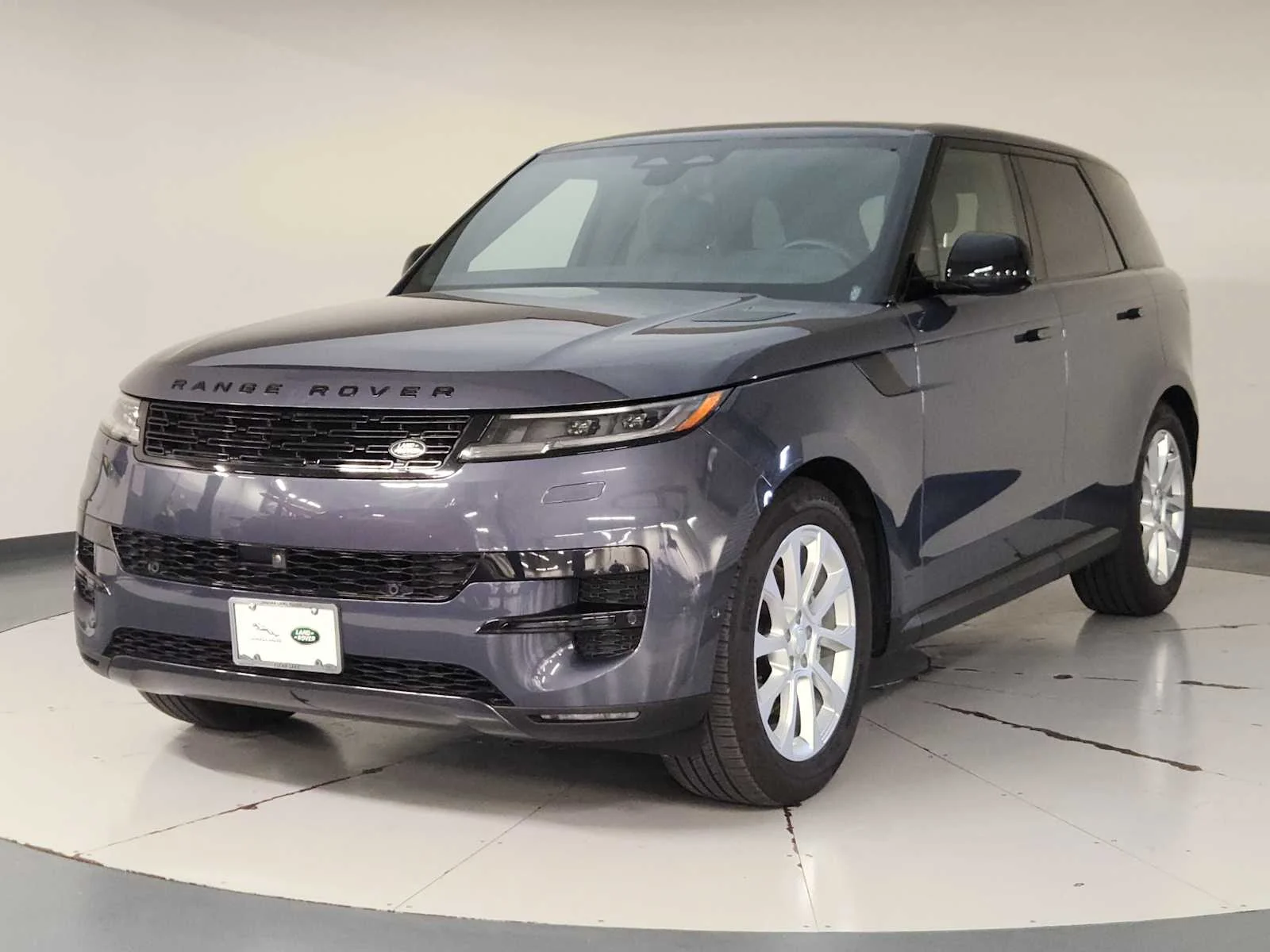 Used 2025 Varesine Blue Metallic Land Rover SE image 2