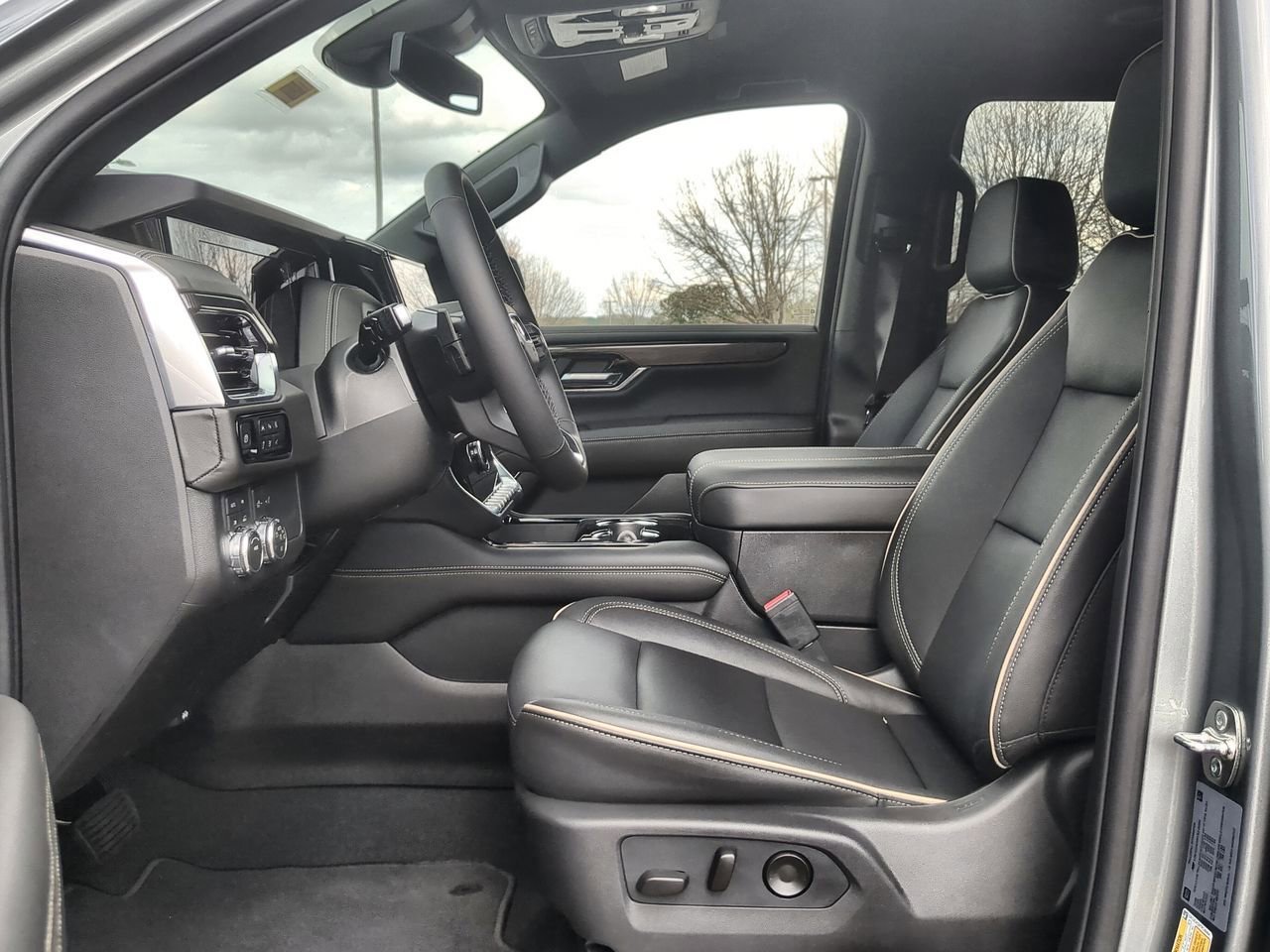 New 2026 Sterling Metallic GMC Elevation image 19