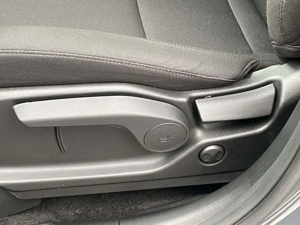 Used 2026 Ecotronic Gray Hyundai SE image 7
