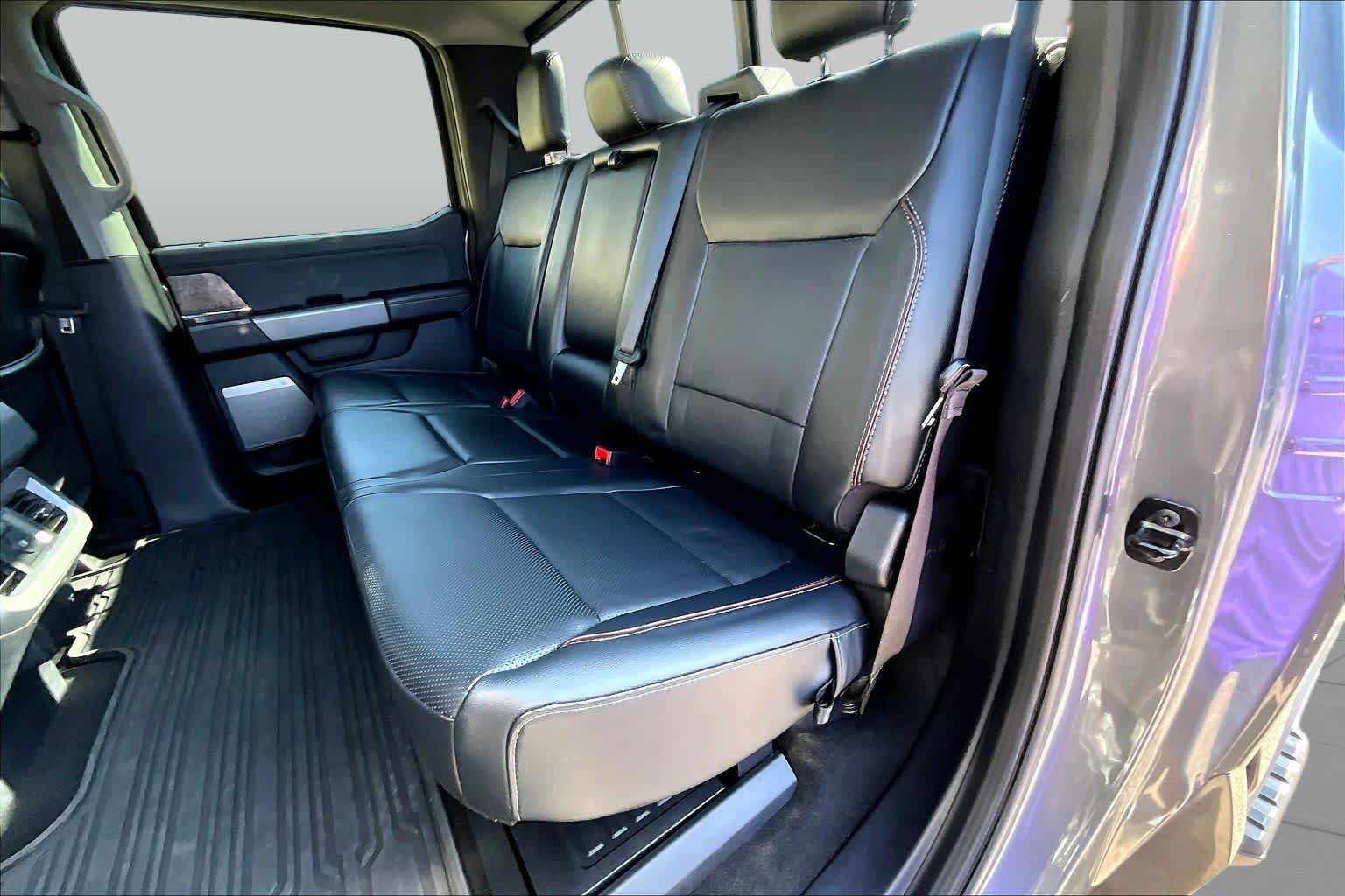 Used 2024 Carbonized Gray Ford LARIAT image 21