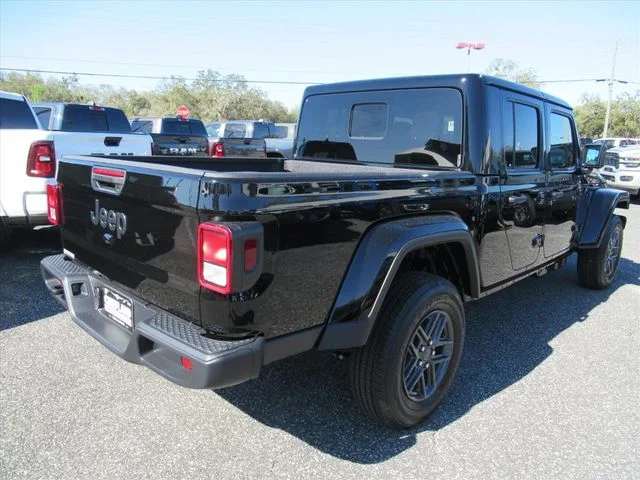 New 2026 Black Clear-Coat Exterior Paint Jeep Sport S image 7