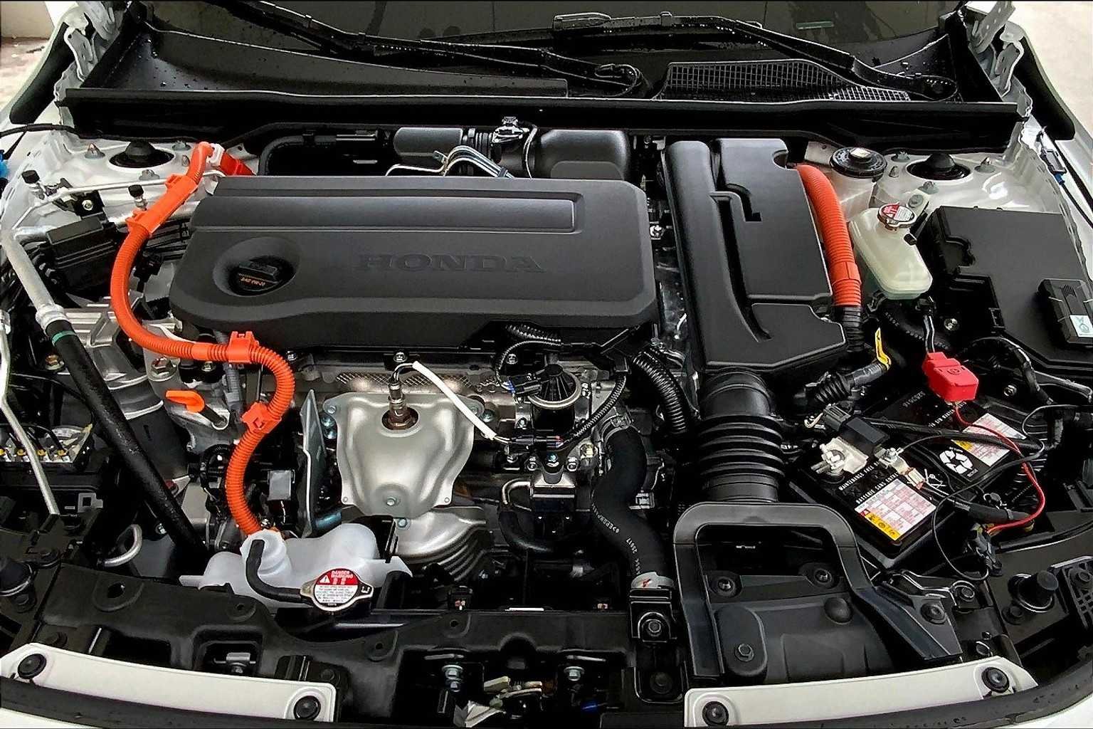 2026 Honda Civic Hatchback Sport - Photo 16