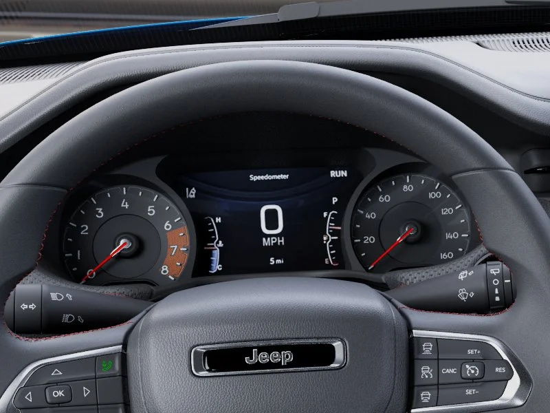 New 2026 Hydro Blue Pearl-Coat Exterior Paint Jeep Trailhawk image 17