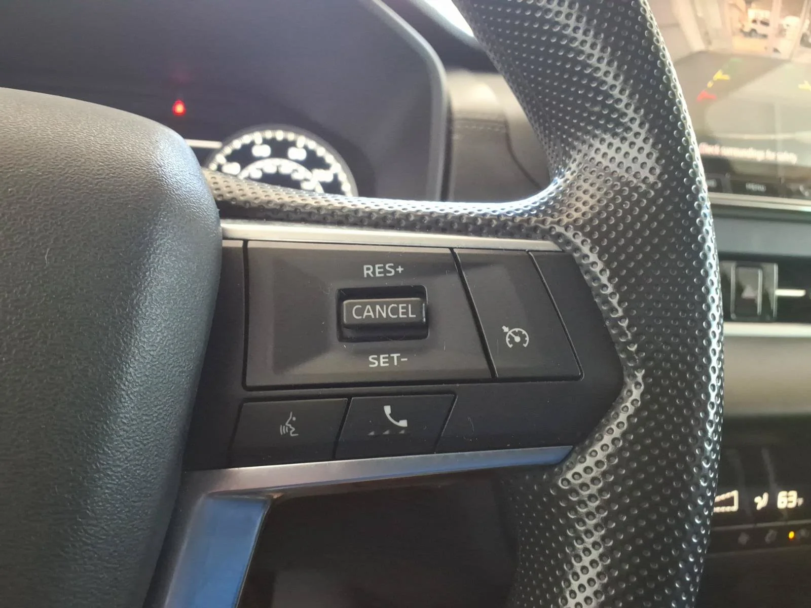 2022 Mitsubishi Outlander ES - Photo 26