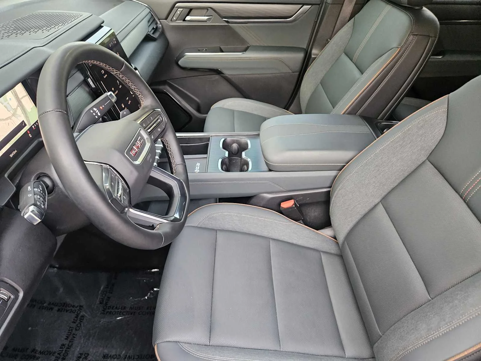Used 2025 Summit White GMC AWD AT4 image 8