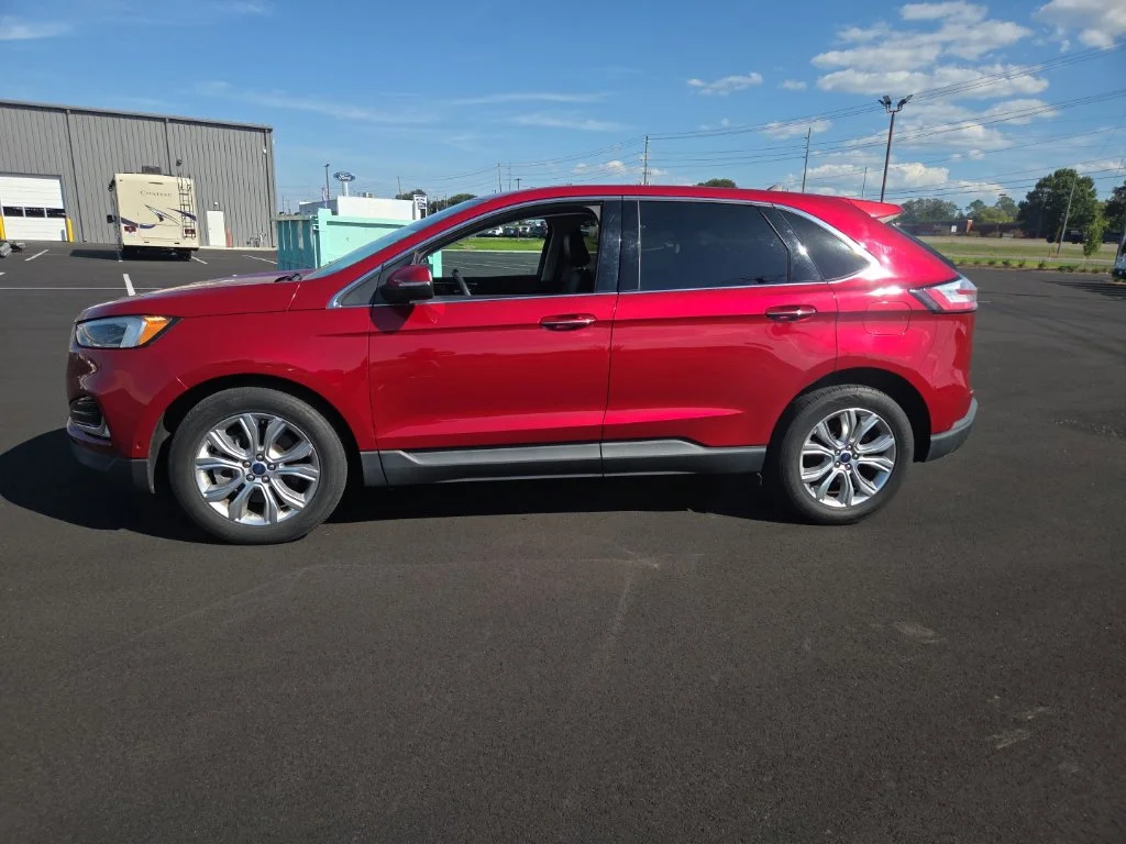 Used 2021 Red Ford Titanium image 7