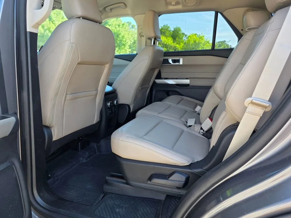 Used 2021 Gray Ford XLT image 30