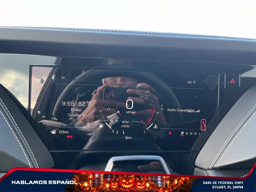 New 2027 Onyx Black GMC Elevation image 25