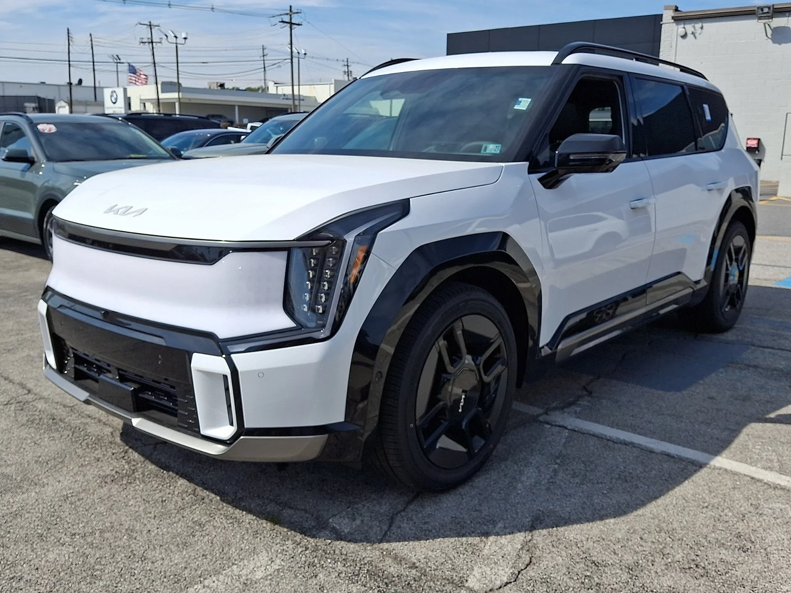 New 2026 White Kia GT-Line image 4