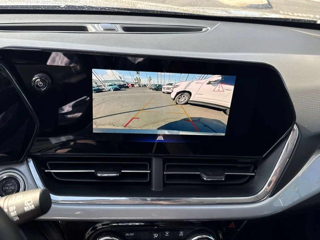 Used 2025 Gray Chevrolet LT image 14