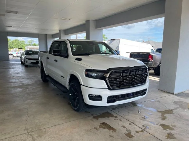 New 2026 Bright White Clear-Coat Exterior Paint RAM Big Horn/Lone Star image 5