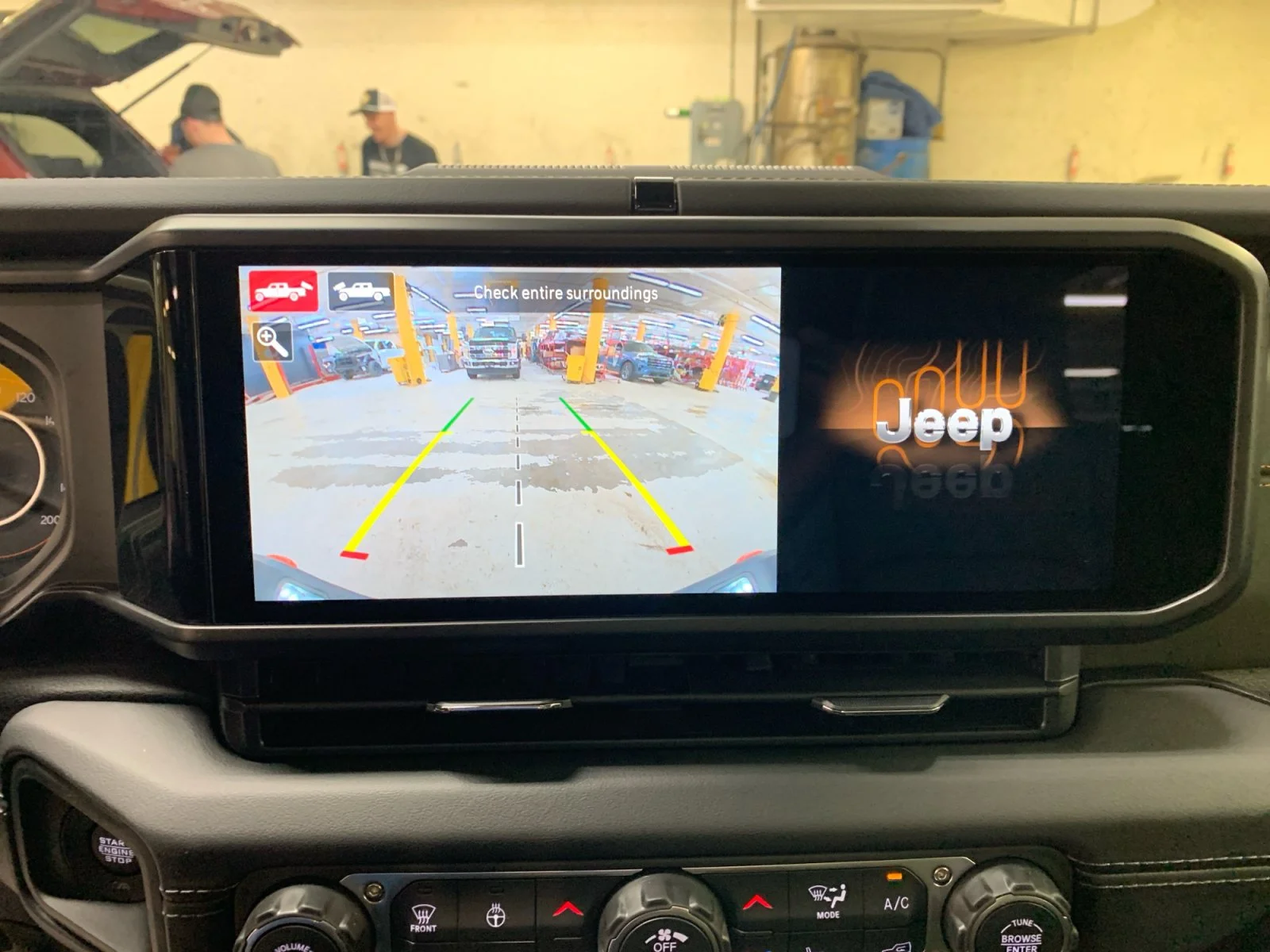 New 2026 Bright White Jeep Mojave image 22