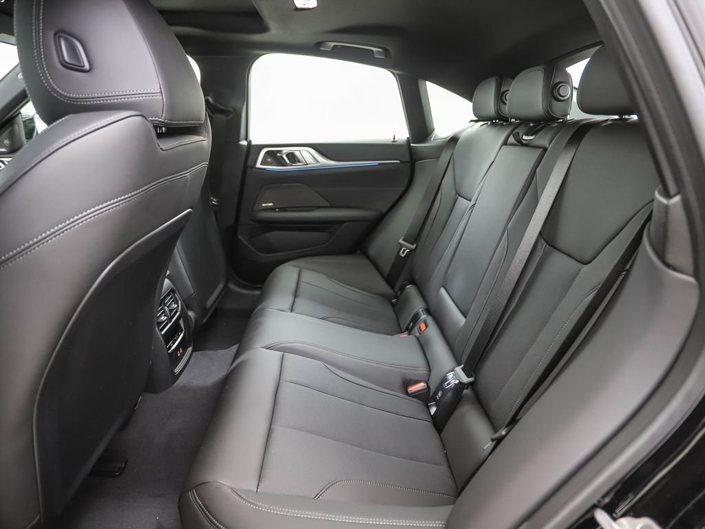 2025 BMW i4 40 - Photo 20