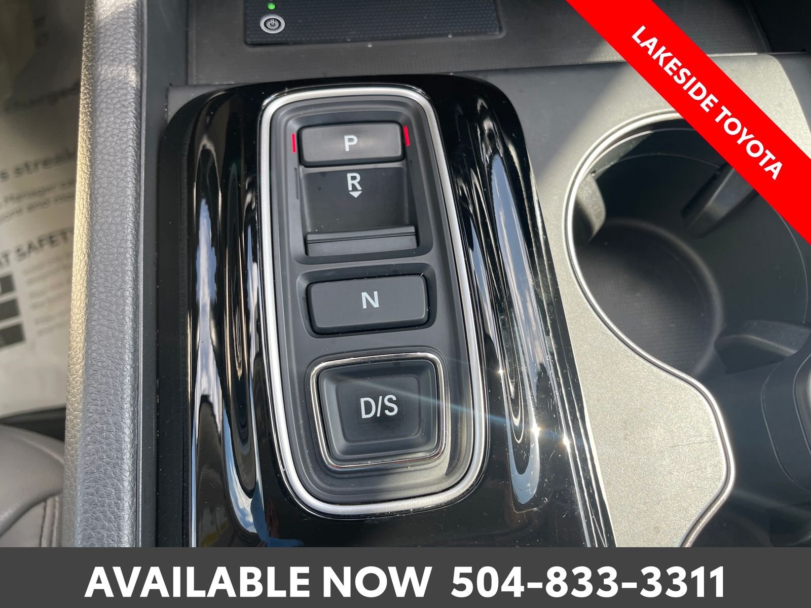 Used 2023 Silver Honda EX-L image 33