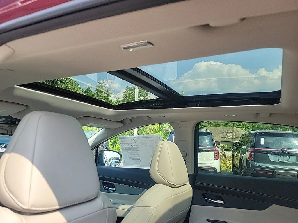 2025 Nissan Murano SL - Photo 11