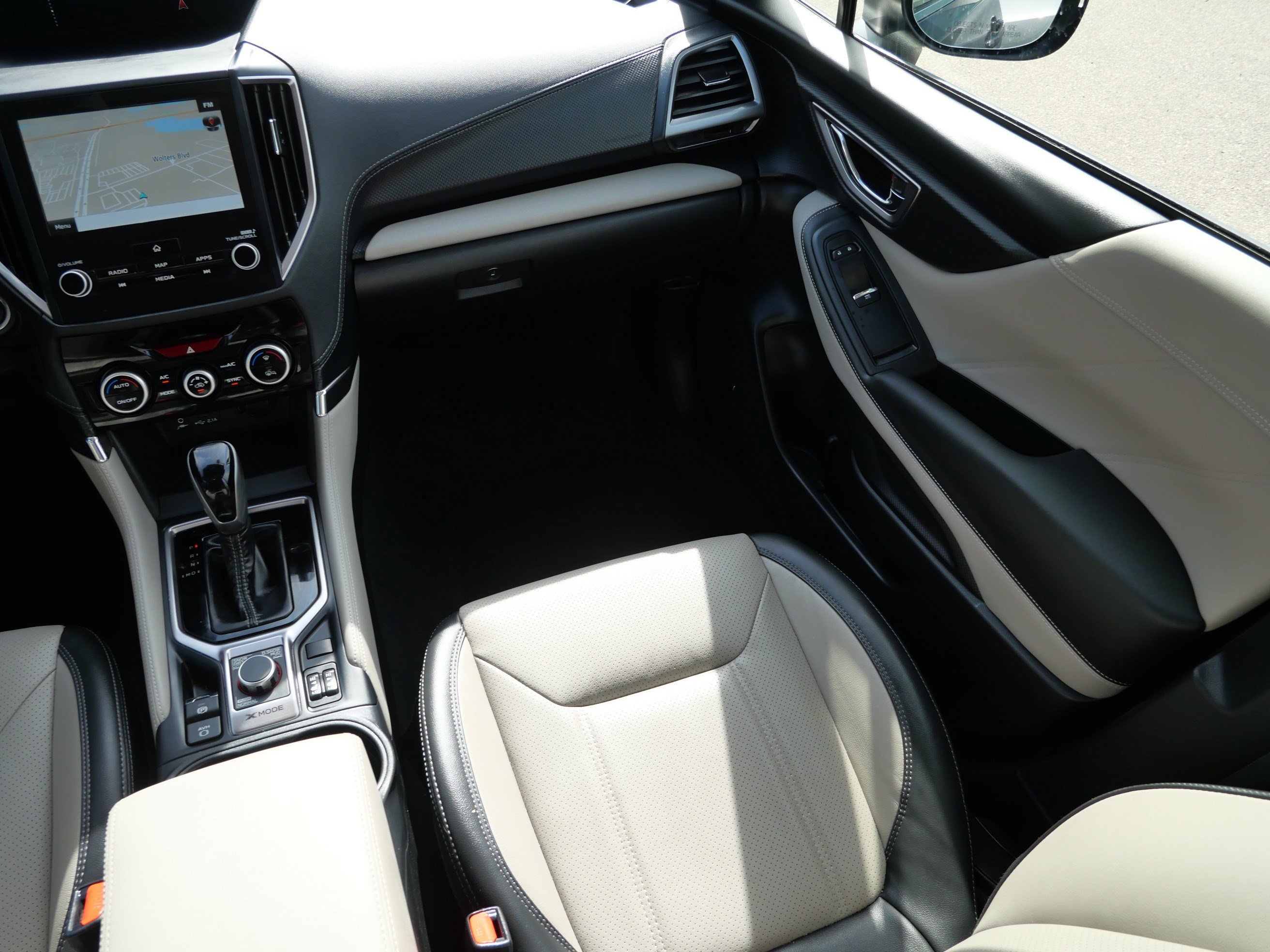 Used 2024 Magnetite Gray Metallic Subaru Limited image 11