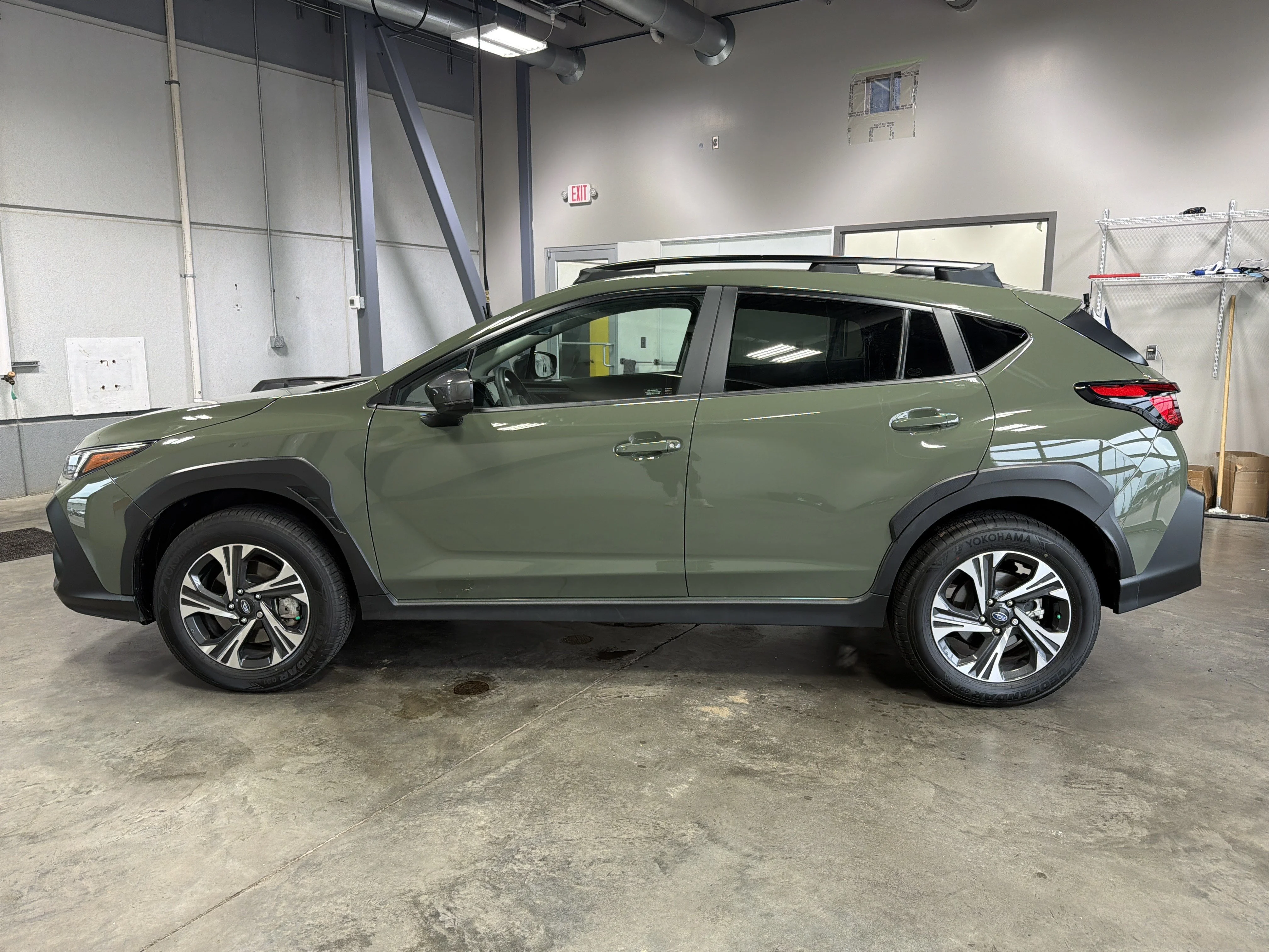 Certified Used 2026 Alpine Green Subaru Premium image 4