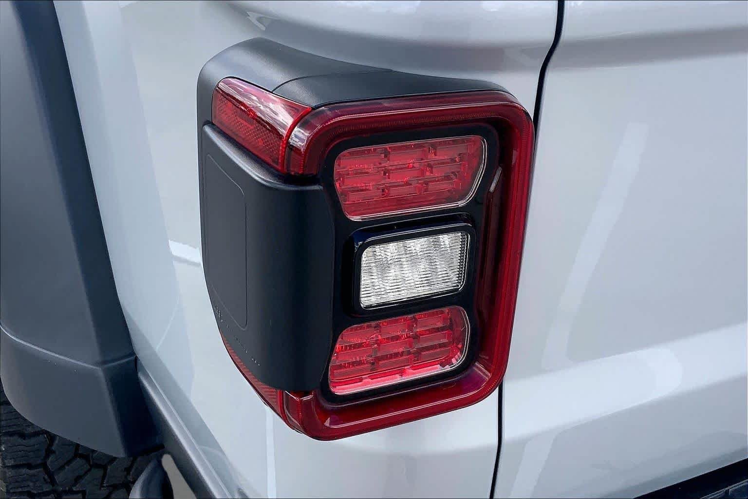 Used 2008 Silver Birch Metallic Chevrolet Work Truck image 26