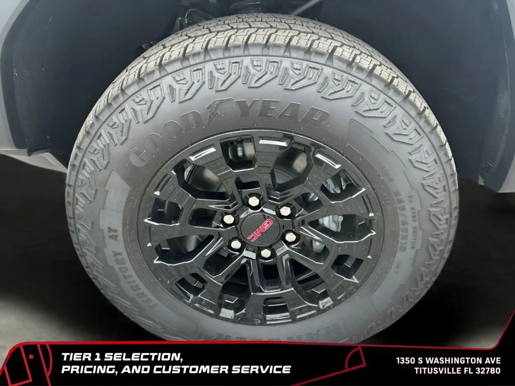 New 2026 Summit White GMC Elevation image 37