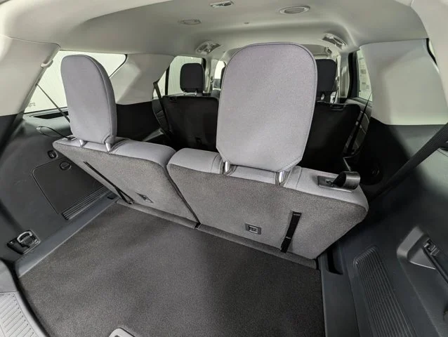 New 2026 Space White Metallic Ford Active image 47